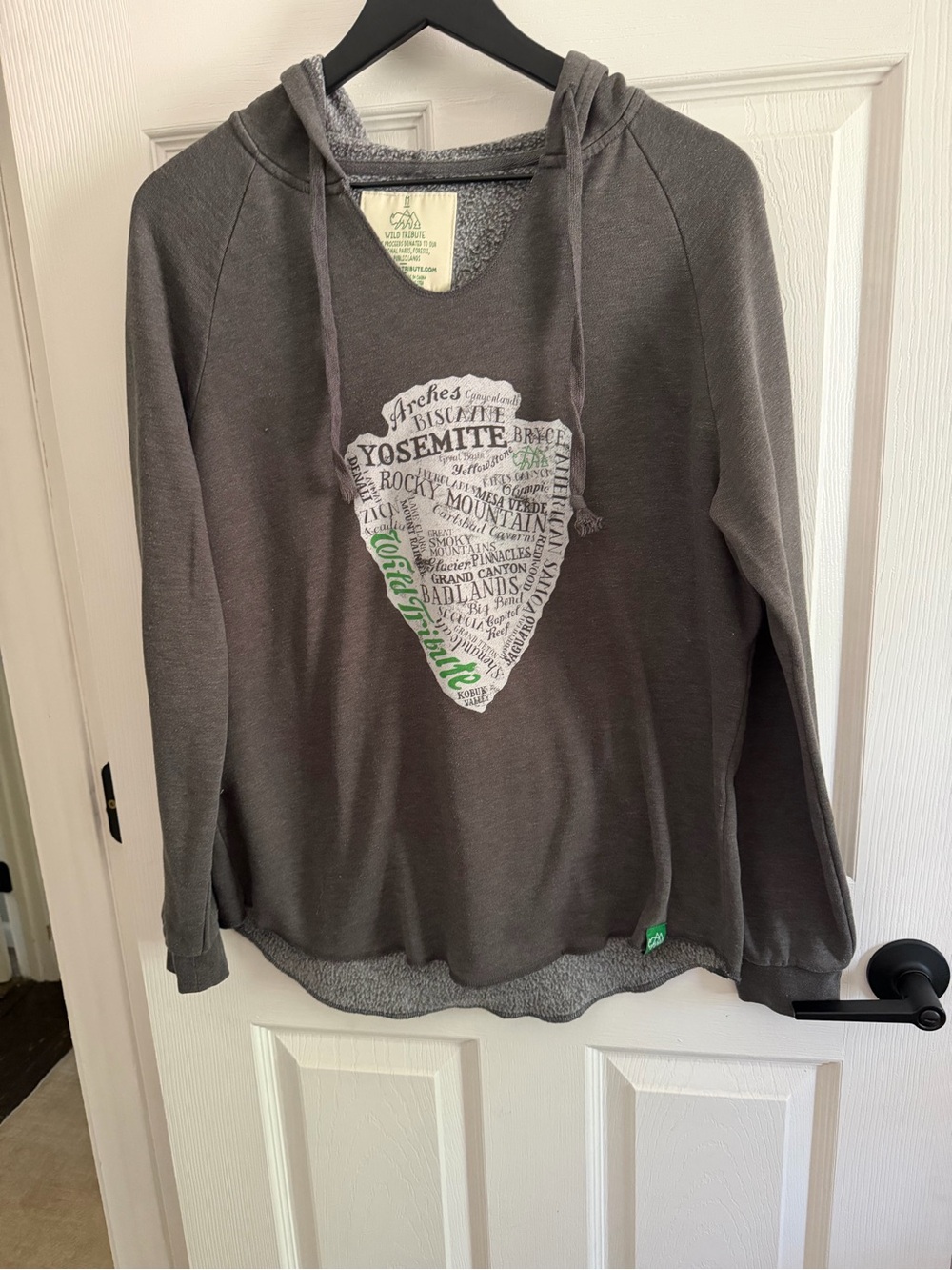 Women’s Gray Graphic Scoop Neck Hoodie Sweater